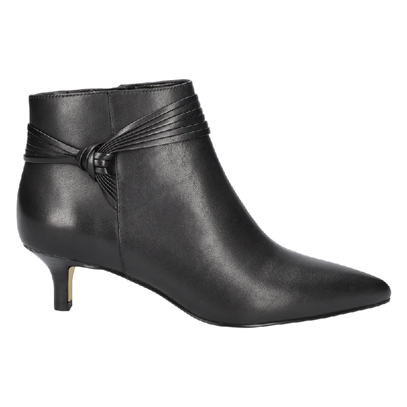 Jani Pointed Toe Zippered Booties